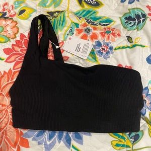 Ribbed Nulu Asymmetrical Yoga Bra in Black